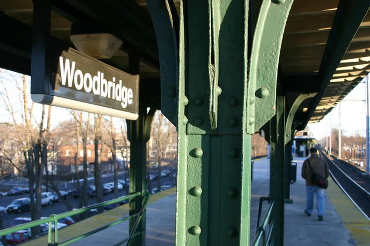 Woodbridge railway station in New Jersey